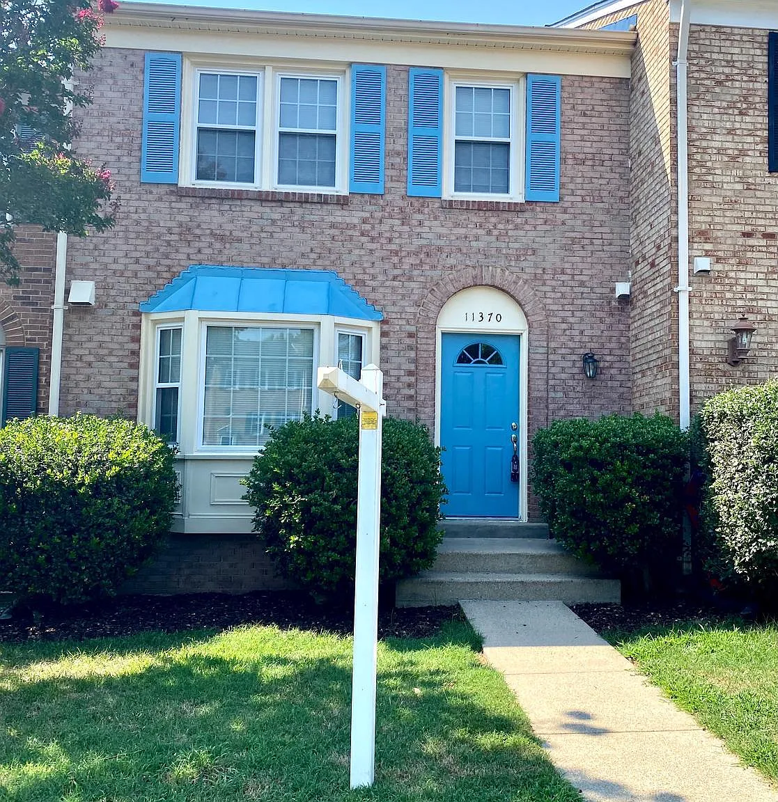 3 bed, 3.5 bath, 1878 sqft, $2,650 — Photo 1