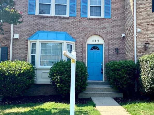 11370 Cromwell Ct, Woodbridge, VA 22192