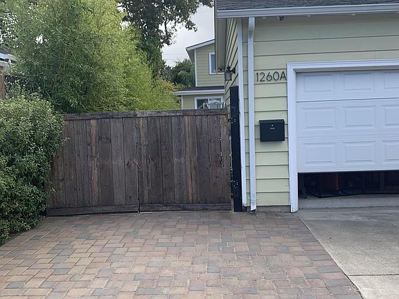4th image of 1260 Carson St
