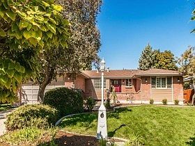 2nd image of 2425 E Cinnabar Ln