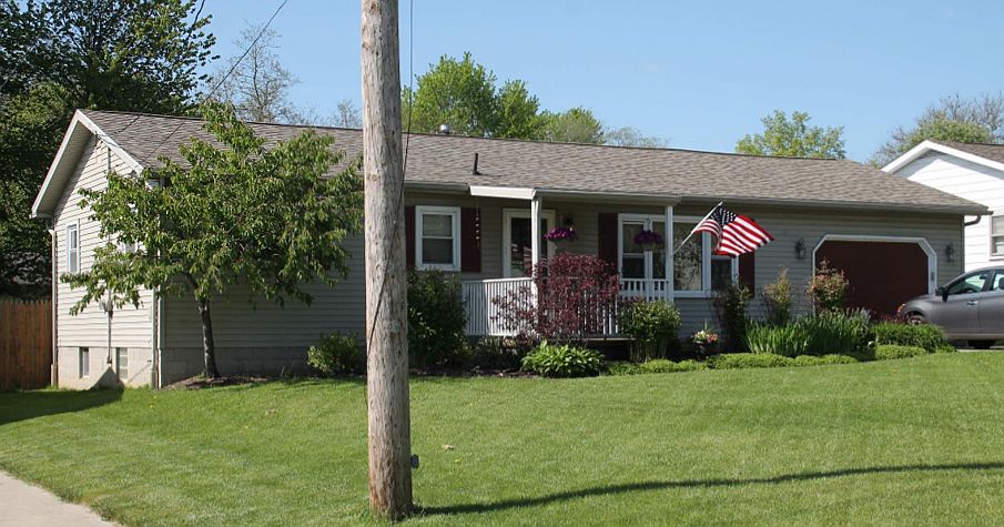 1st image of 1078 Eaton St