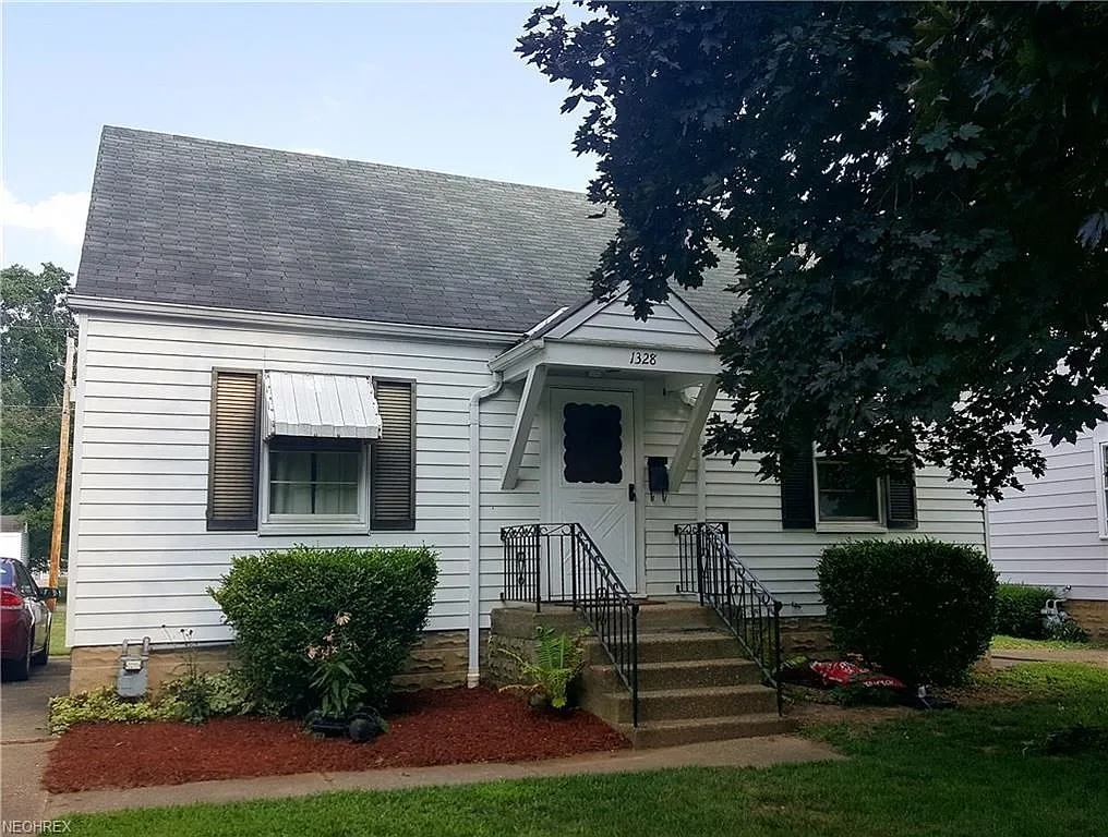 1328 S 14th St photo 1
