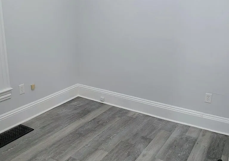 50 Franklin St #1 — Photo 5