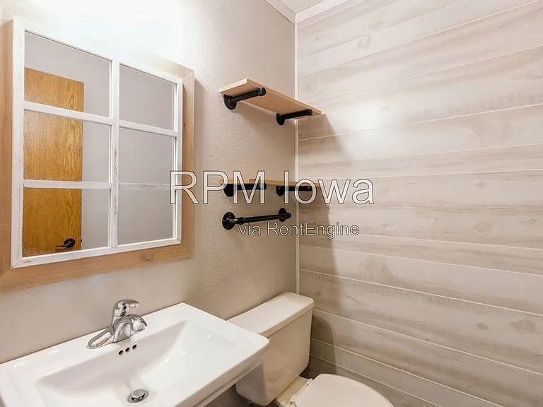 1509 Kentucky Ave — Photo 5