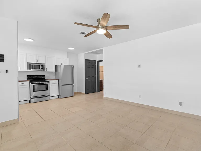 2235 Coolidge St #1 — Photo 16