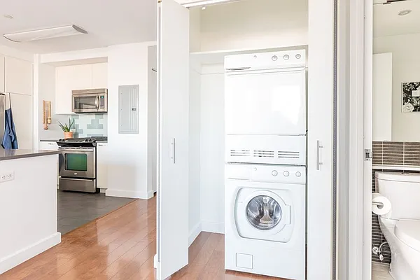 Rented by Forest City Ratner Companies | media 17