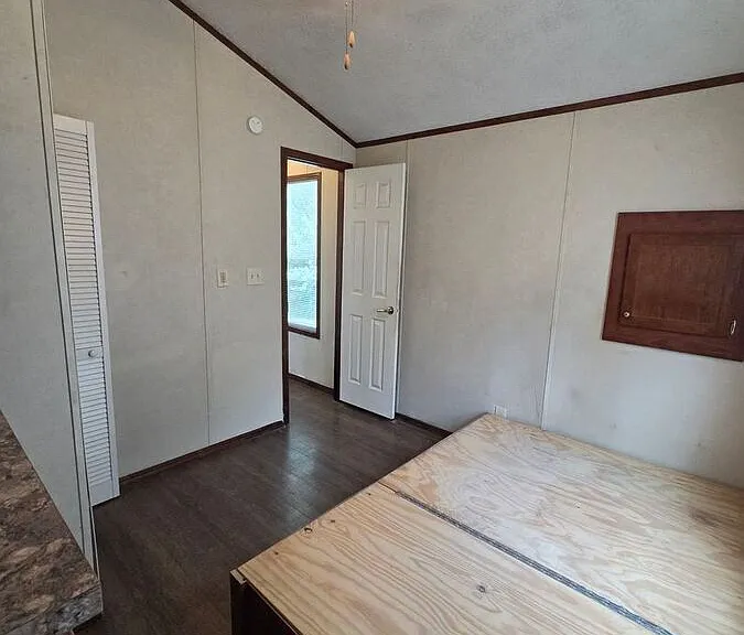 30947 Cliff St #EXCELSIOR ESTATES — Photo 11