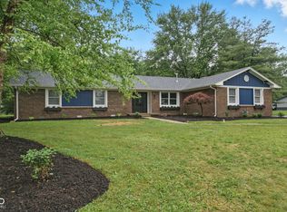 4645 W Quail Run Dr, New Palestine, IN