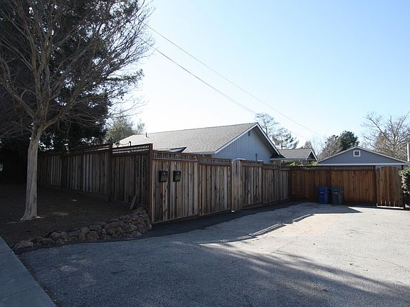 2nd image of 2355 17th Ave