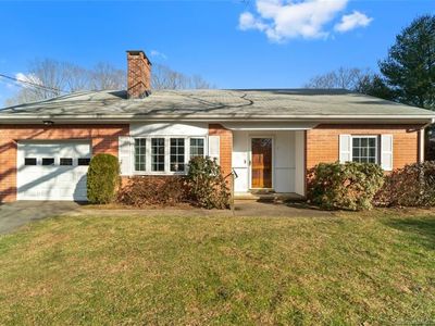 7 Clark Lane, Essex, CT, 06426