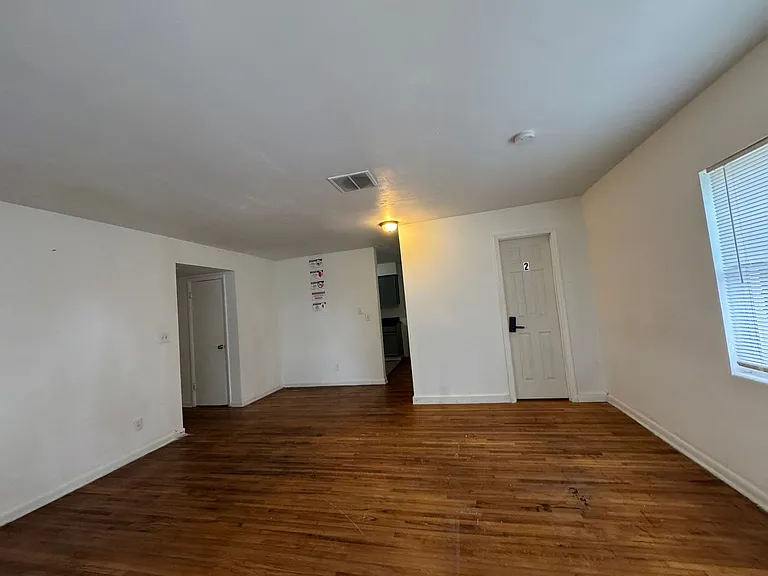 416 Sun Ct — Photo 47
