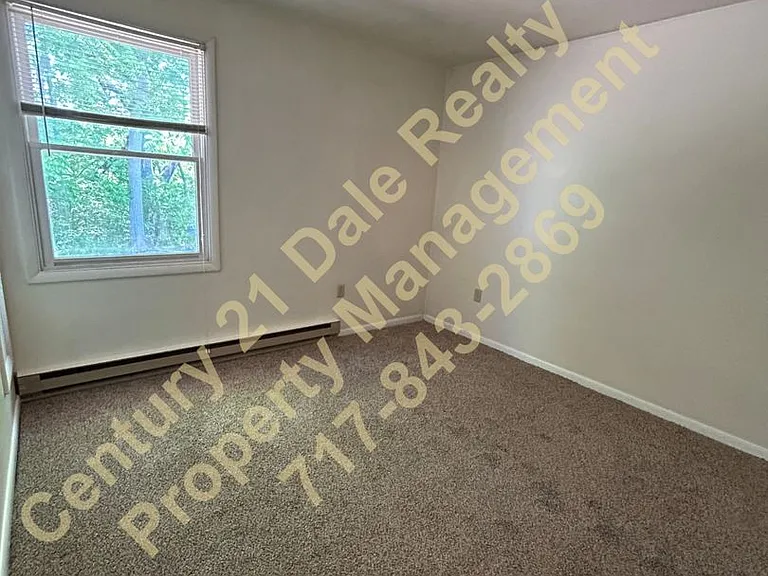 3812 Fox Chase Dr — Photo 9