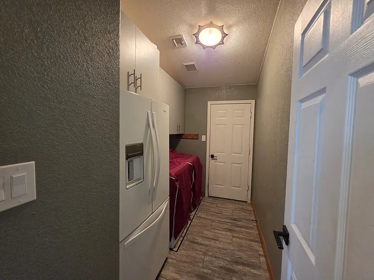 10619 E 35th Pl — Photo 9