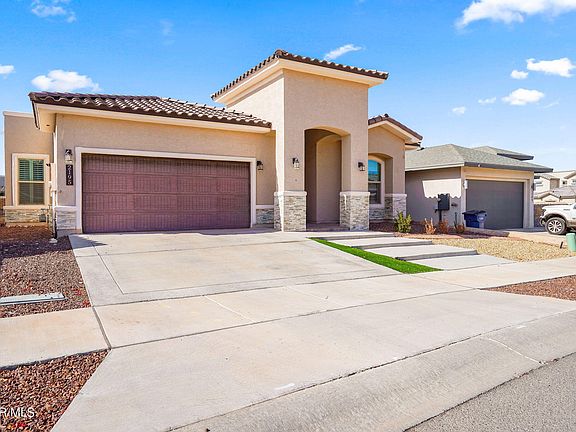 3rd image of 2195 Enchanted Crest Dr