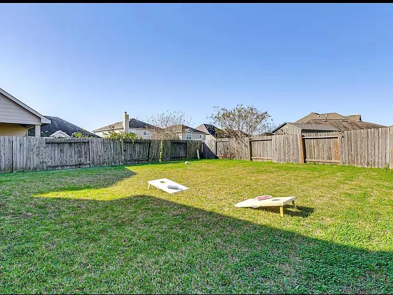 15015 Winter Valley Ct — Photo 34