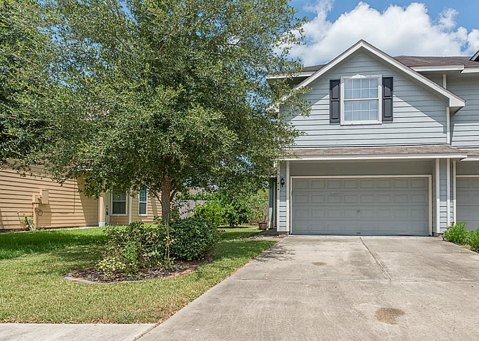 1st image of 414 Folk Crest Ln