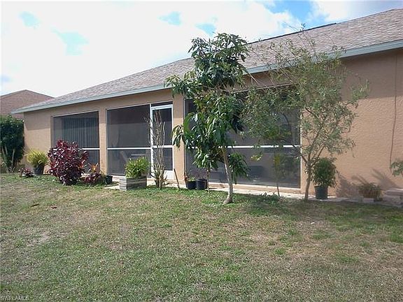 3rd image of 2207 NW 21st Pl