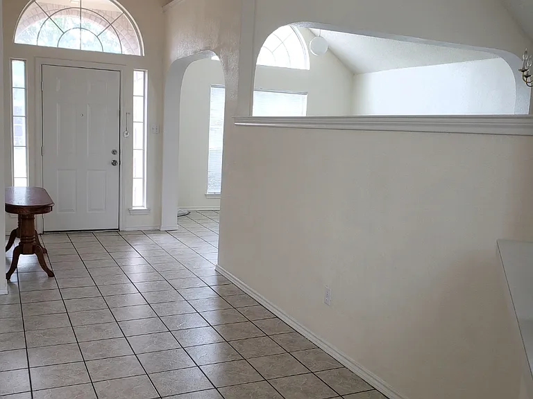 2607 Daisy Ln — Photo 12
