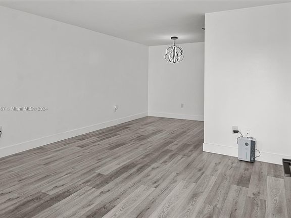 3rd image of 6882 NW 173rd Dr APT 807