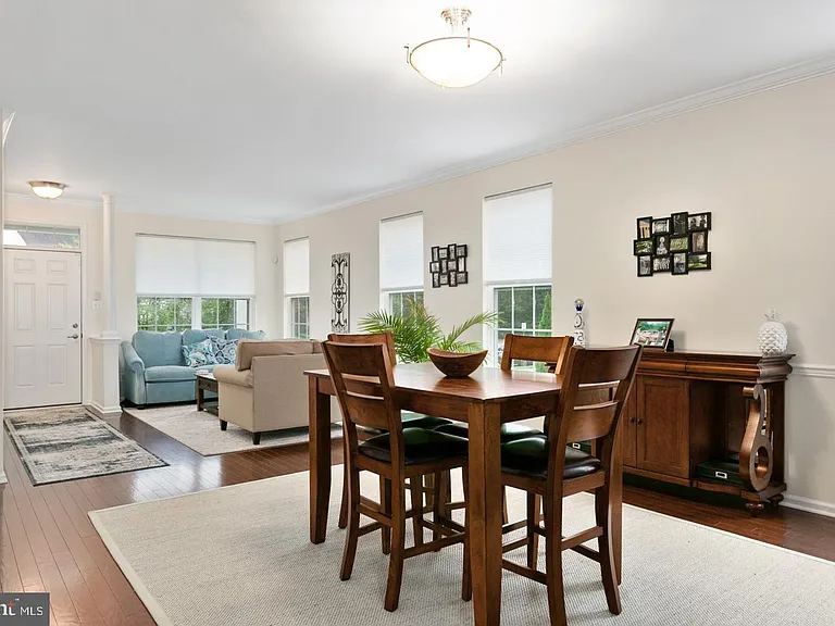 15 Overlook Dr — Photo 9