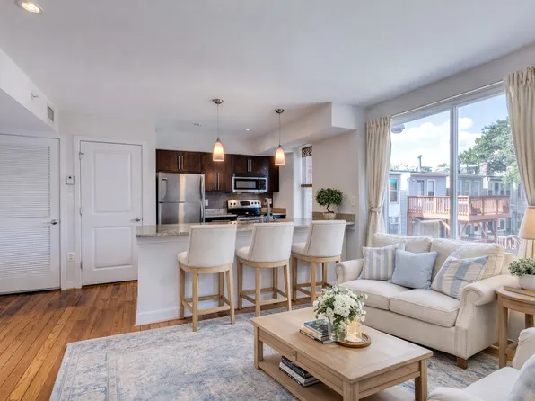 420 16th St SE, Washington, DC