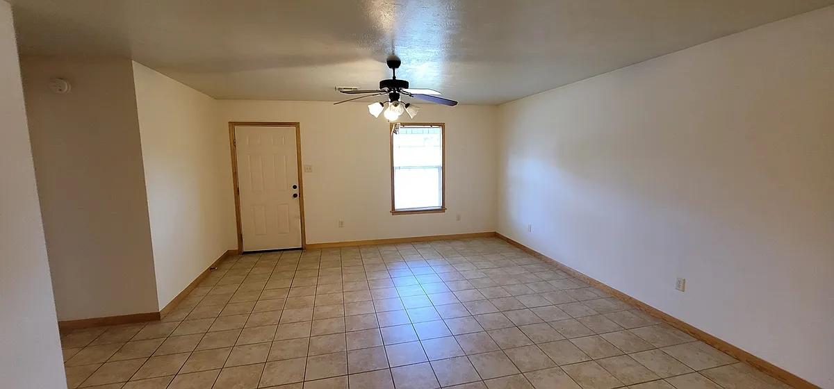 Building Photo - 2722 Ryan Rd #B-1-1