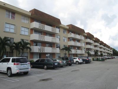 1800 Sans Souci Blvd APT 243, North Miami, FL, 33181