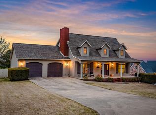 1806 Par Ln, Harrison, AR 72601