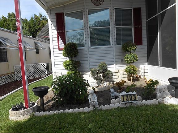 3rd image of 7303 Harbor View Dr