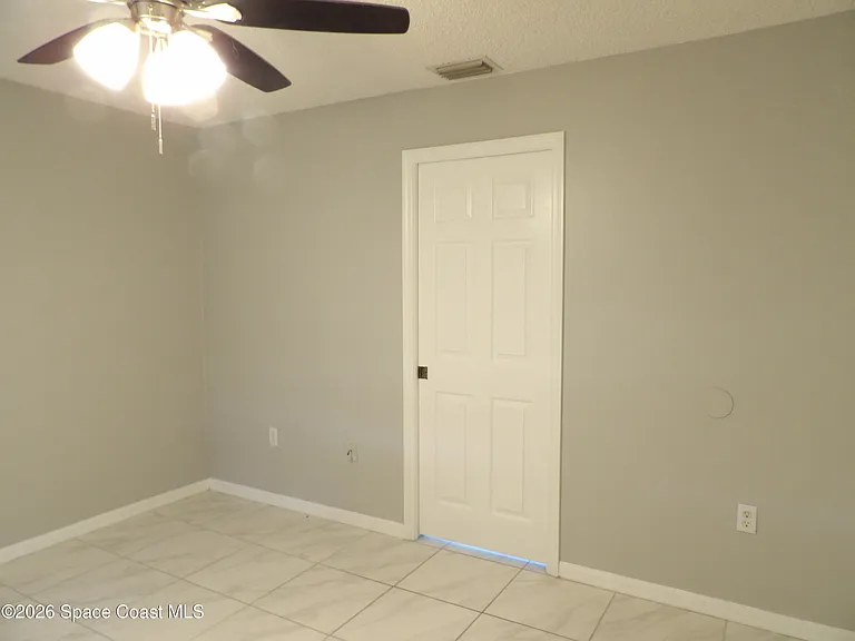 998 Camden Ave NW — Photo 11