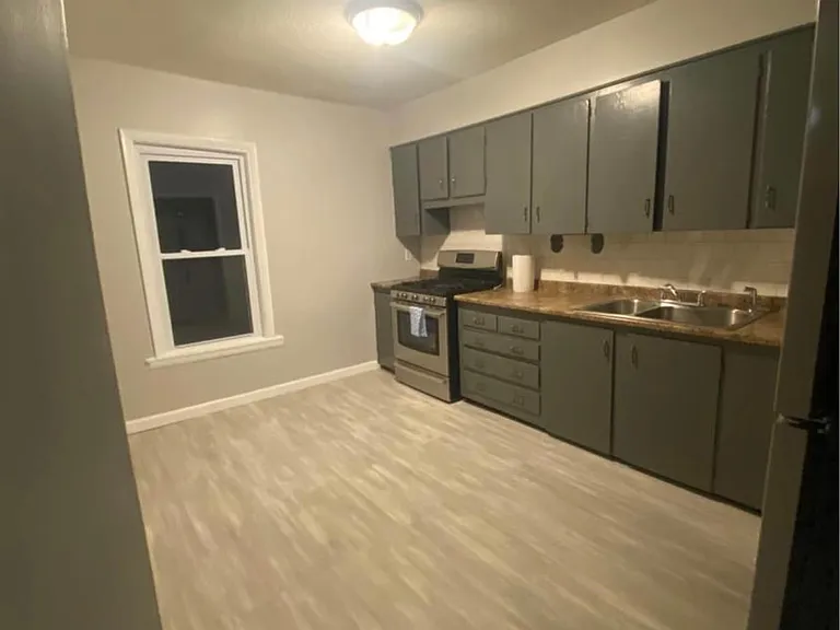 102 Earle St #3 — Photo 7