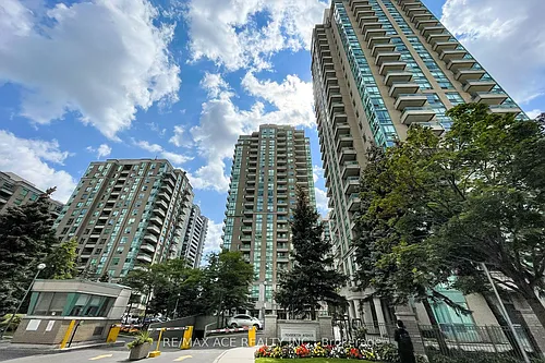 1 Pemberton Ave Photo 1
