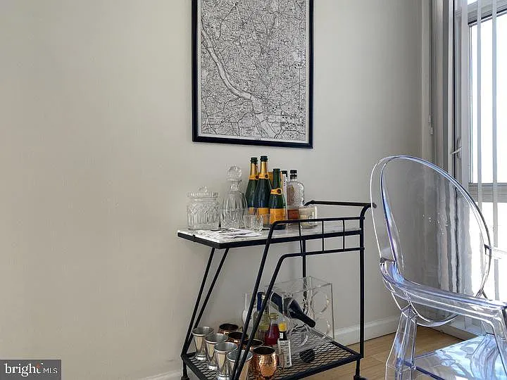 1545 18th St NW #702 — Photo 11
