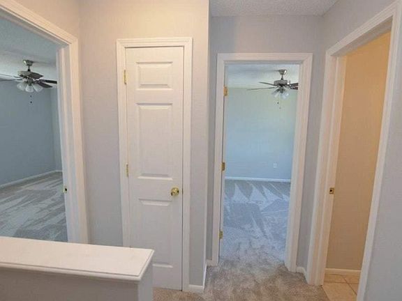 5th image of 231 Oxford Ct