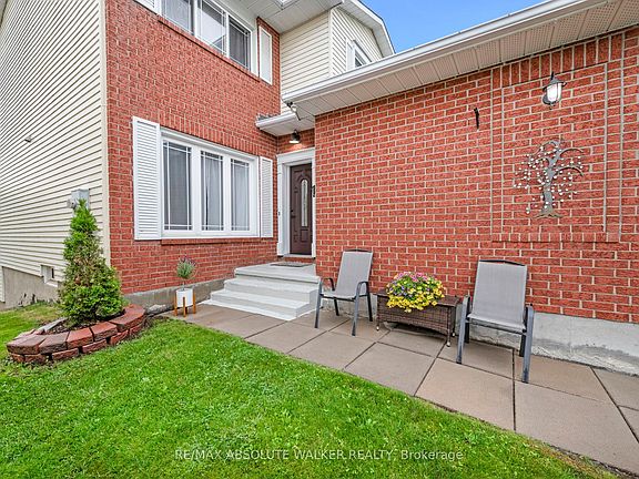 3rd image of 2061 Legrand Cres