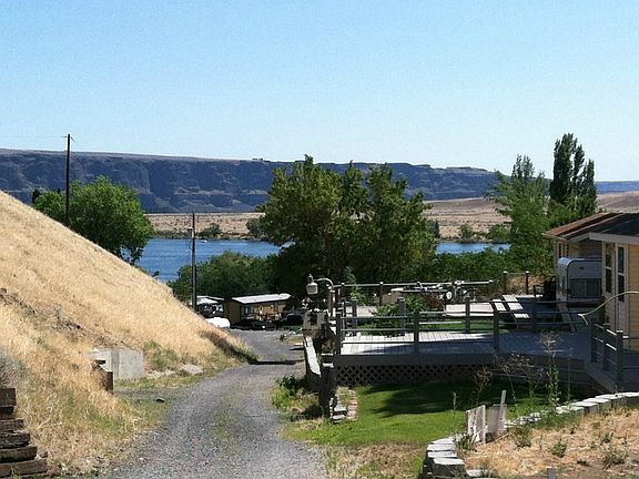 2nd image of 2441 Basalt Dr NW