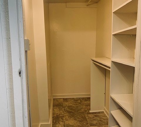 4th image of 1117A Bordeaux St #1117A