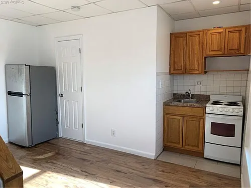 14 Bayville Ave #4 Photo 1