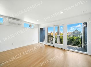 425 N Raymond Ave APT E, Pasadena, CA 91103