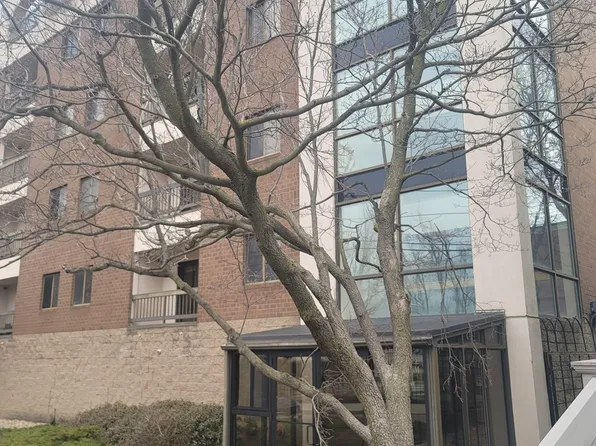 24 Corey St APT 201, Everett, MA 02149