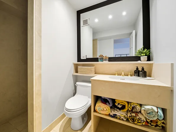 240 Centre Street image 19 of 19