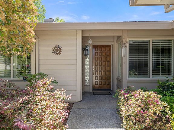 4th image of 8483 Grenache Ct
