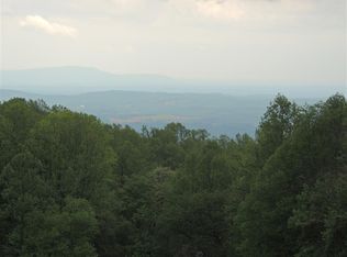 70 Doe Highlands Dr, Hillsville, VA 24343