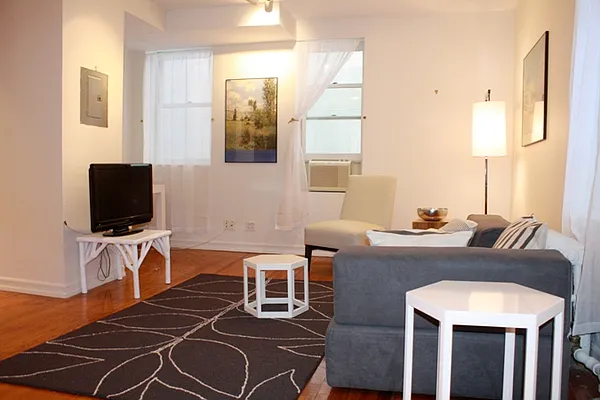 Rented by TurfNYC | media 14