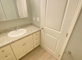 4124 Lyon Ave #6, Oakland, CA 94601