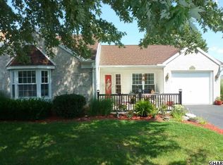 8 Westfields Dr, Mechanicsburg, PA 17050