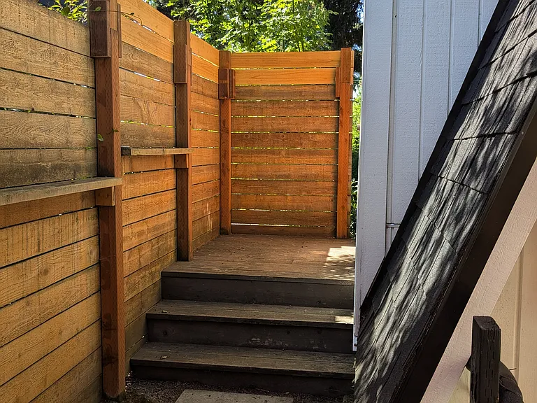 8115 N Portsmouth Ave — Photo 22