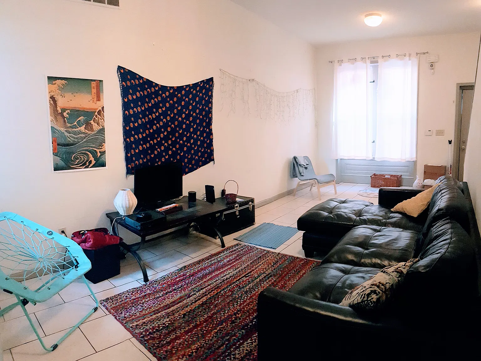 5 bed, 1845 sqft, $3,100 — Photo 2