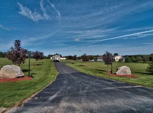 2325 Aberdeen Rd, Madison Township, PA 18444