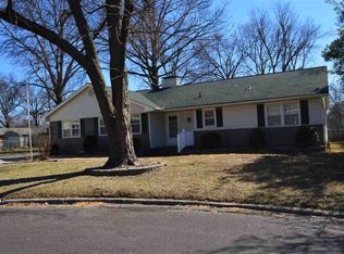 1215 Maple Ln, Sedalia, MO 65301